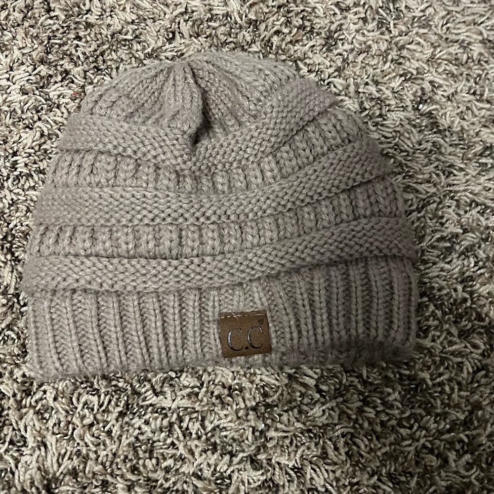 CC Women's Cozy Brown Knit Beanie